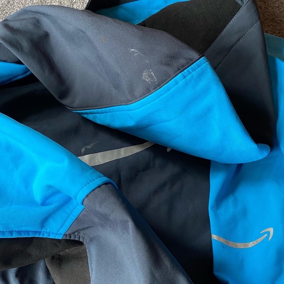 Amazon Prime by Luly Yang Full Zip Rain Jacket w/ Hood - Driver/Employee - Sz XL - Picture 10 of 10